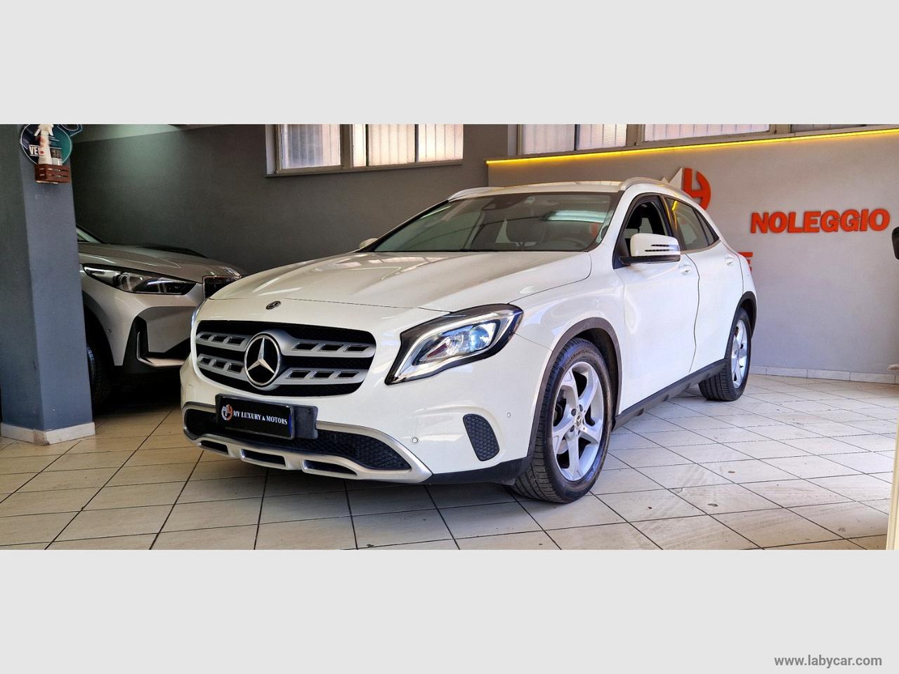 MERCEDES-BENZ GLA 180 Executive AUTOMATICA