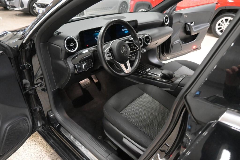 Mercedes-benz CLA 180 d Automatic Shooting Brake Business