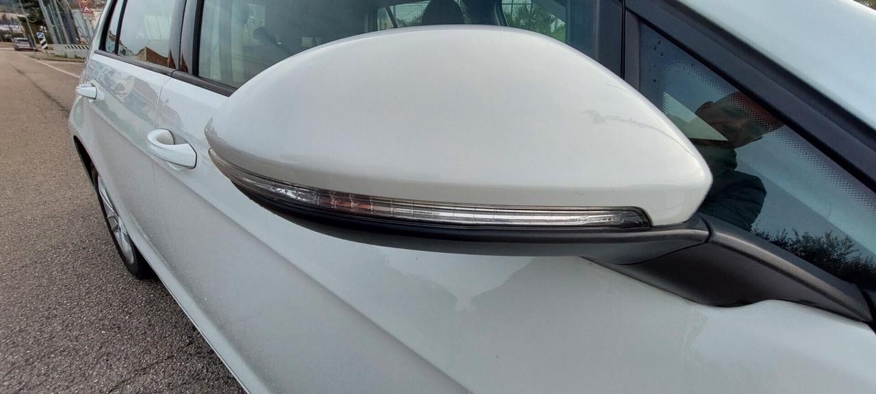 GOLF 7,5 CAMBIO AUTOMATICO DSG 1,5 METANO 130 CV NAVI TELEFONO SENSORI IMPECCABILE