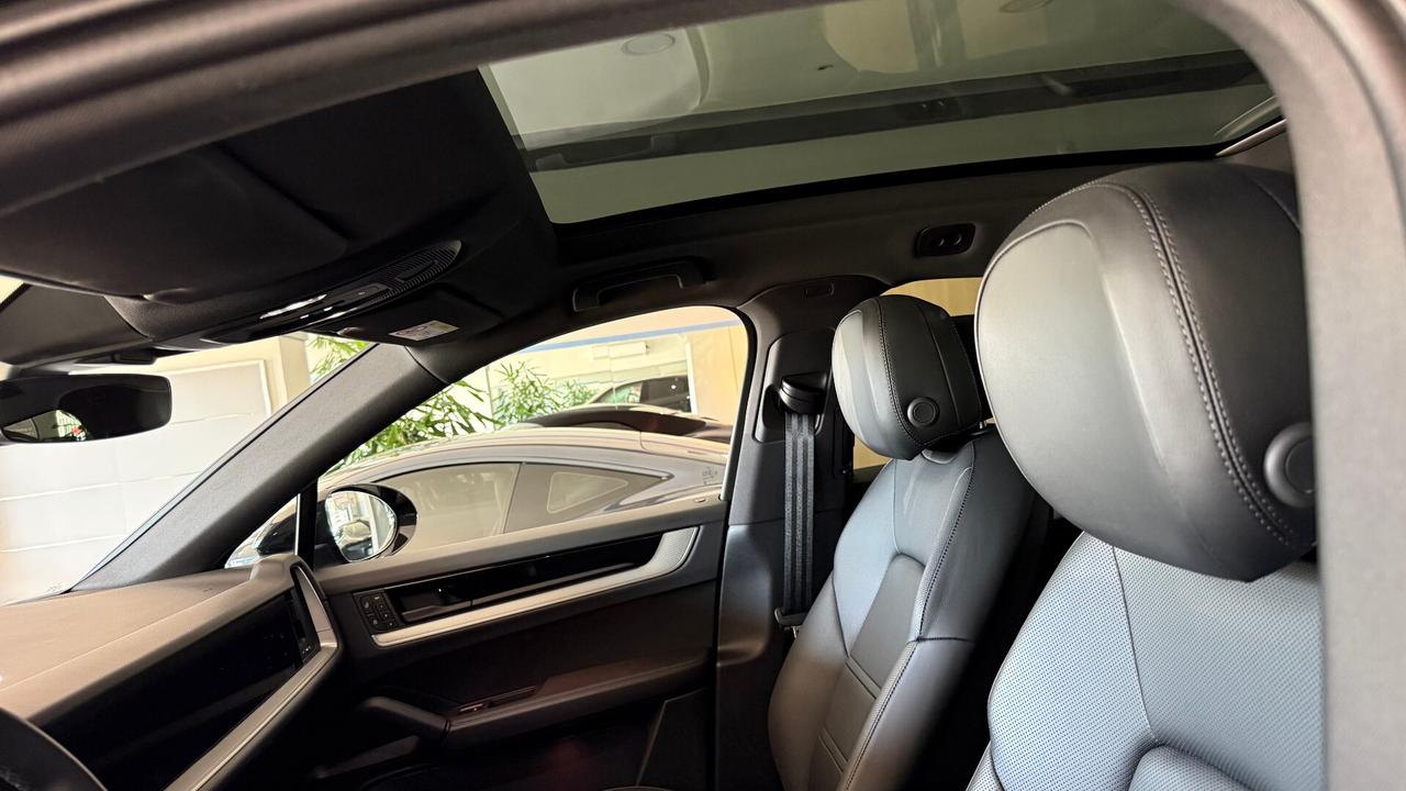 Porsche Cayenne Coupé 3.0 V6 UFF ITALIA
