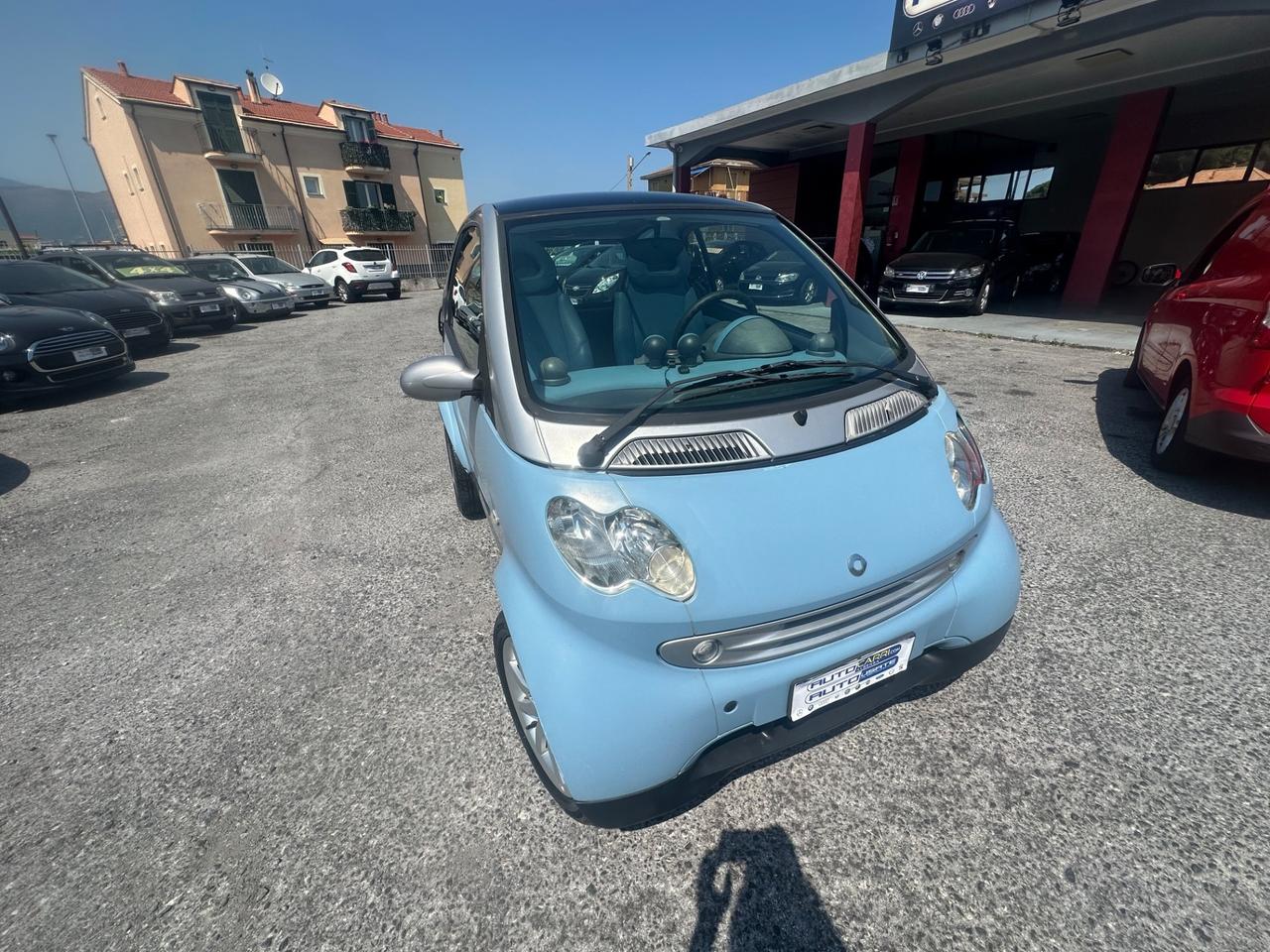 Smart ForTwo 700 coupé grandstyle (45 kW)