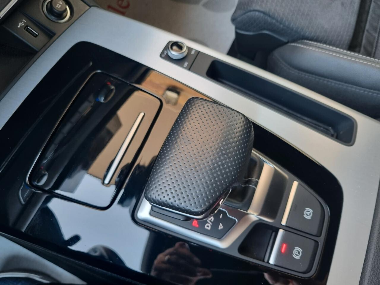 Audi Q5 40 TDI 204 CV S LINE Quattro S tronic line