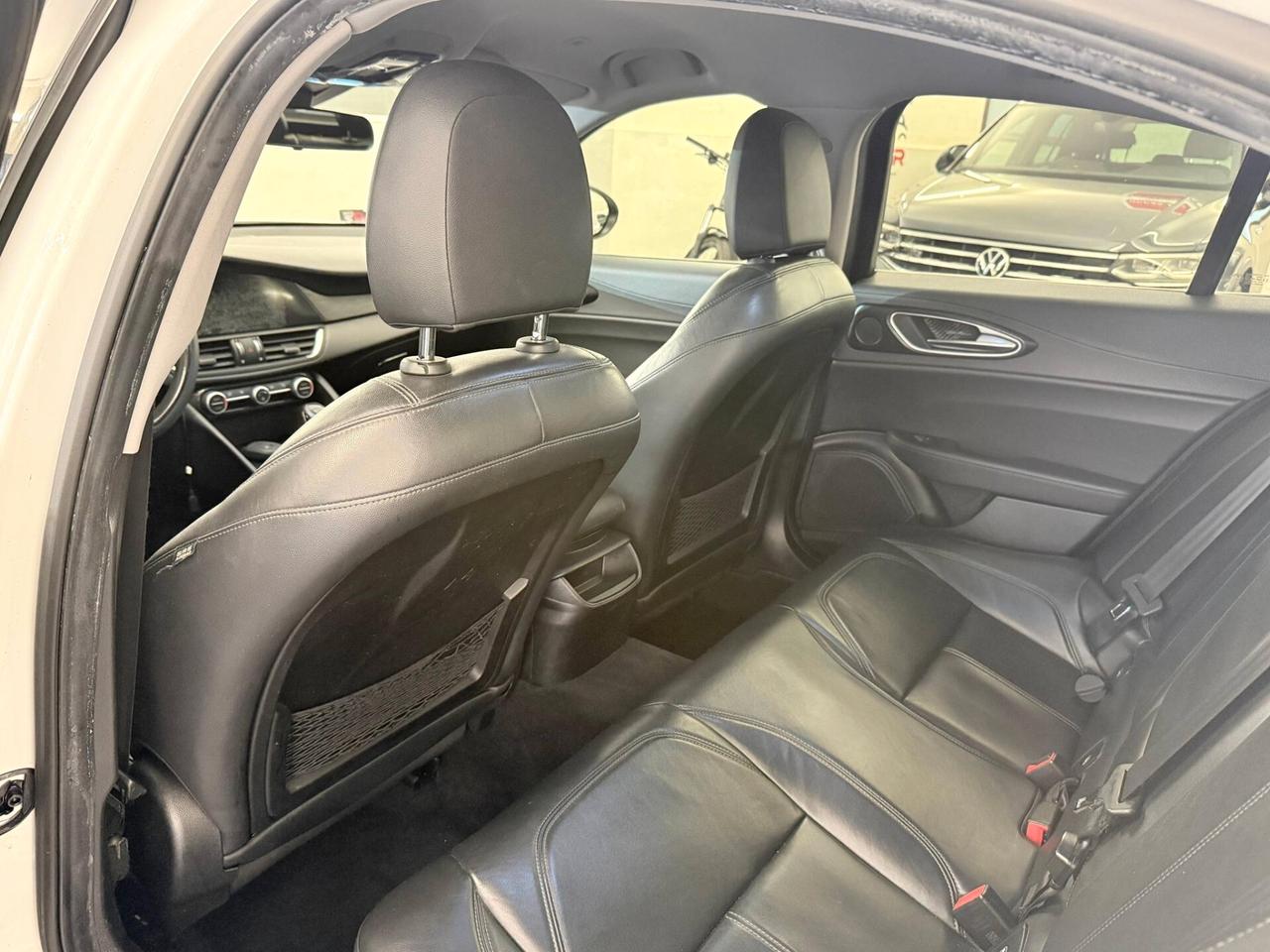 Alfa Romeo Giulia 2.2 Turbodiesel 150 CV AT8