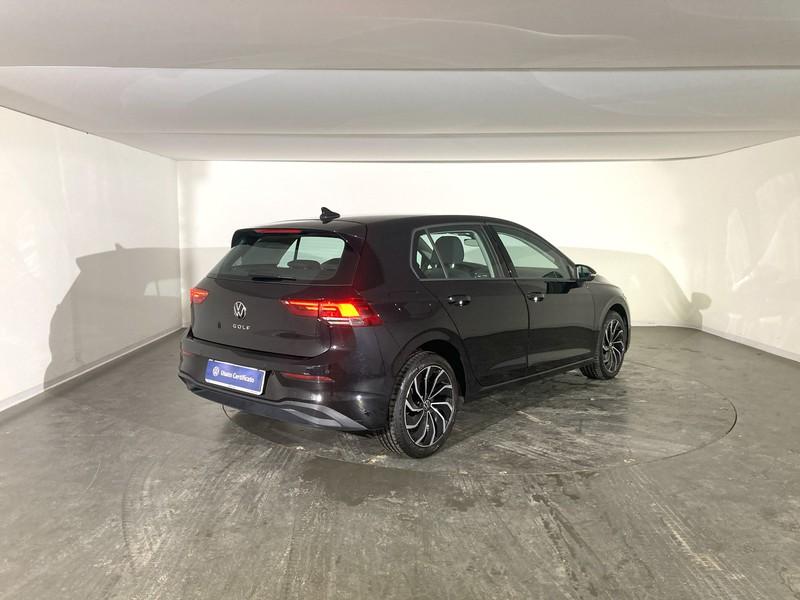 Volkswagen Golf 1.5 tgi life 130cv dsg