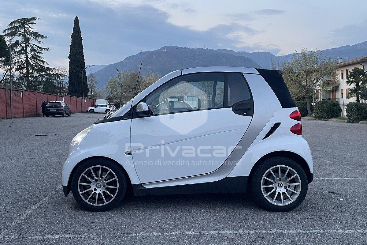 SMART fortwo 1000 52 kW MHD cabrio passion