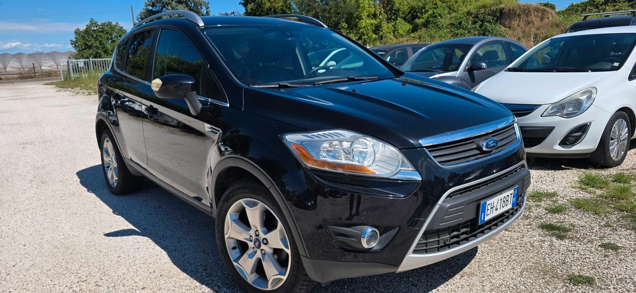 Ford Kuga Kuga+ 2.0 TDCi 140 CV 2WD DPF