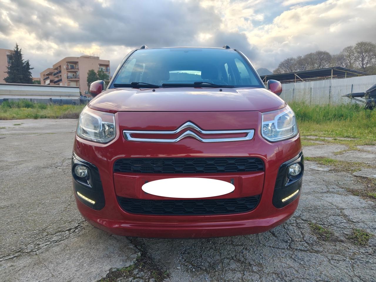 Citroen C3 Picasso 1.6 HDi 90 Exclusive 12M GARANZIA