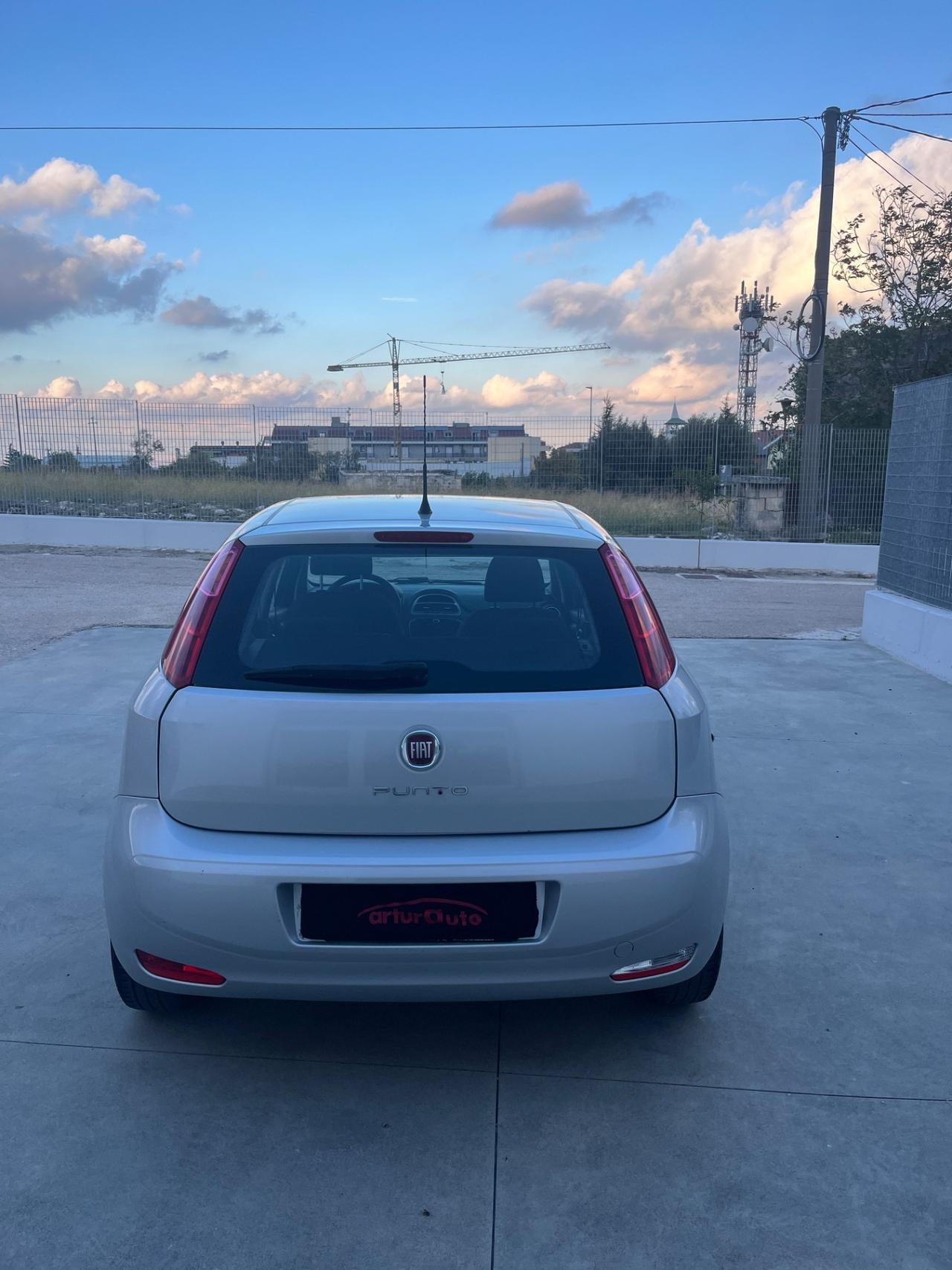 Fiat Punto 1.2 8V 5 porte Street