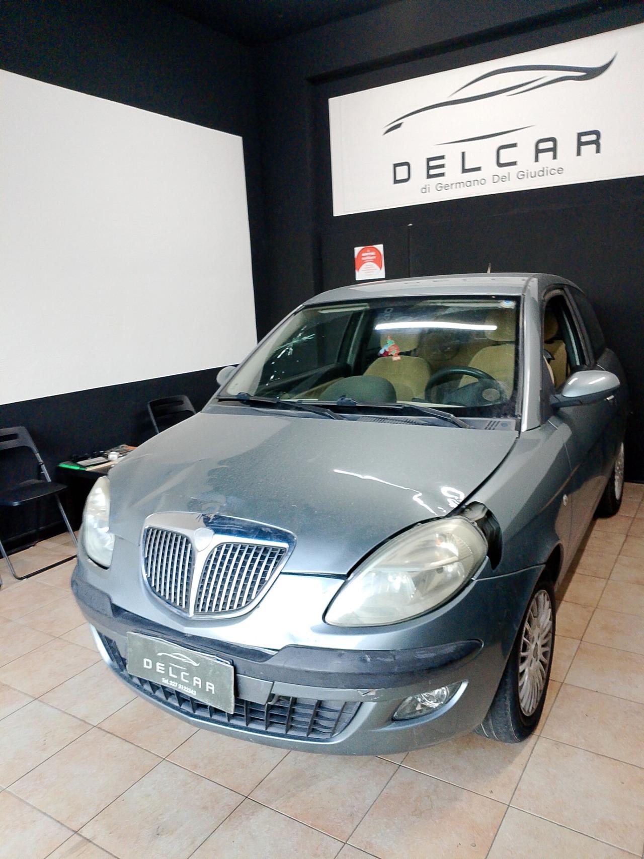 Lancia Ypsilon 1.2 Argento