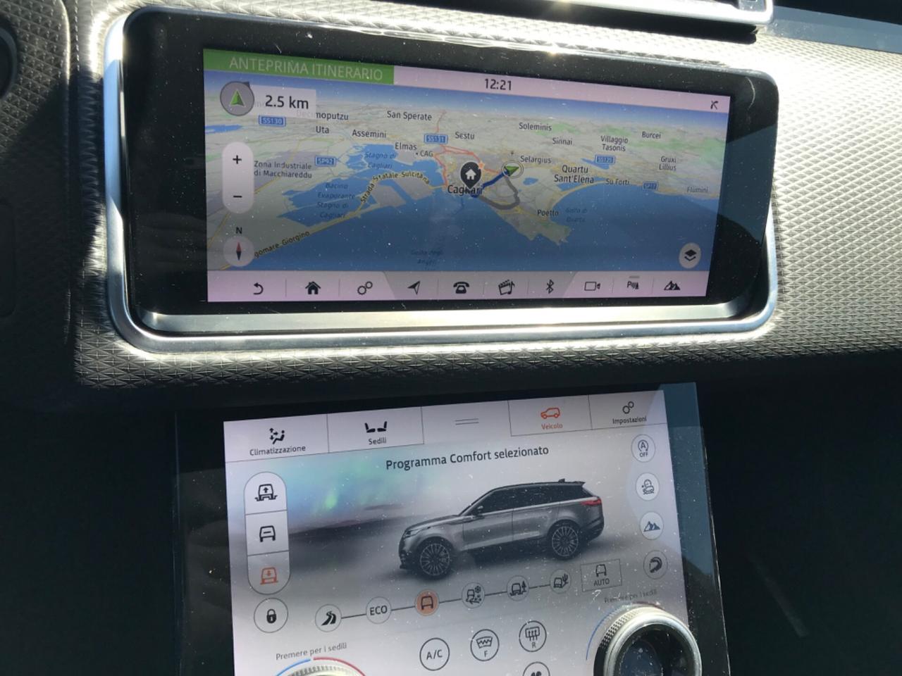 Land Rover Range Rover Velar 3.0 V6 SD6 300 CV R-Dynamic SE. Garanzia ufficiale Land Rover