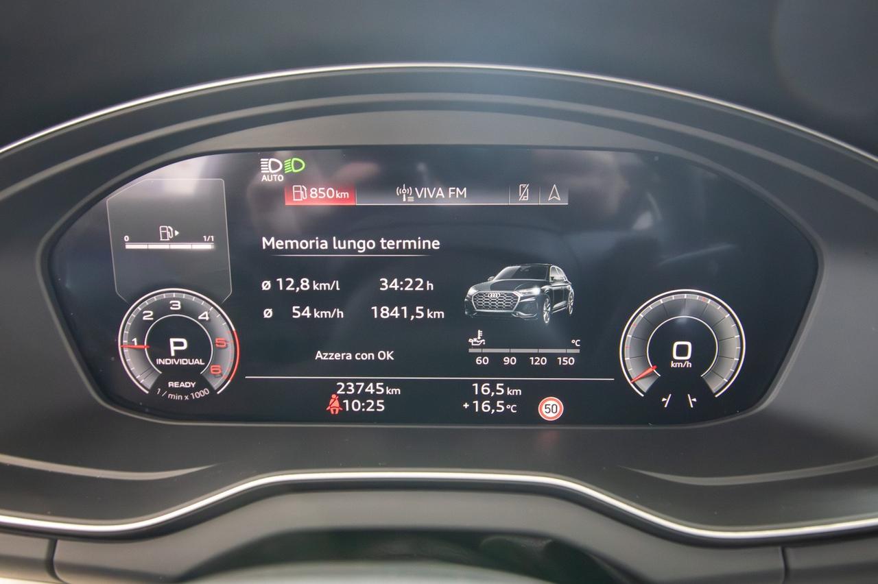 Audi Q5 Sportback 40 Tdi Quattro S-line Black Identity 204