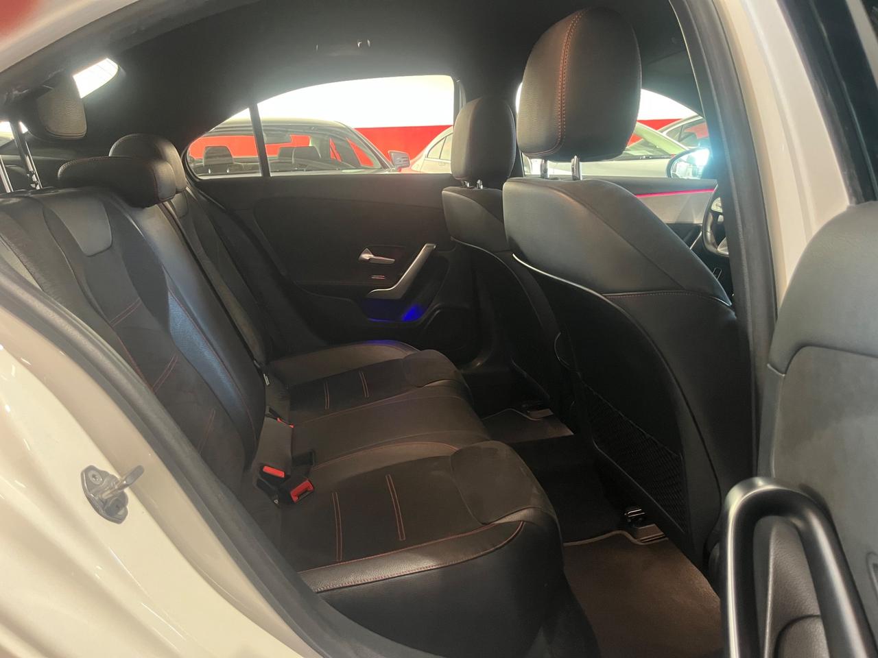 Mercedes-benz A 200 Automatic Premium Amg Sedan