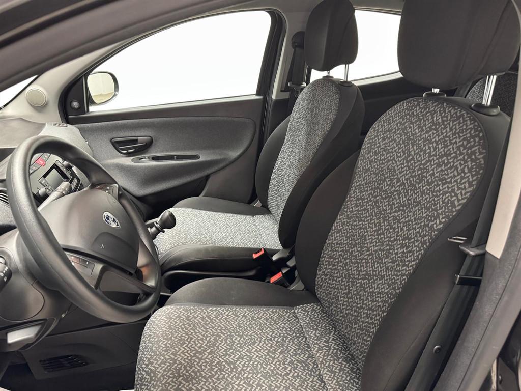 LANCIA Ypsilon III 2021 - Ypsilon 1.0 firefly hybrid Silver s&s 70c