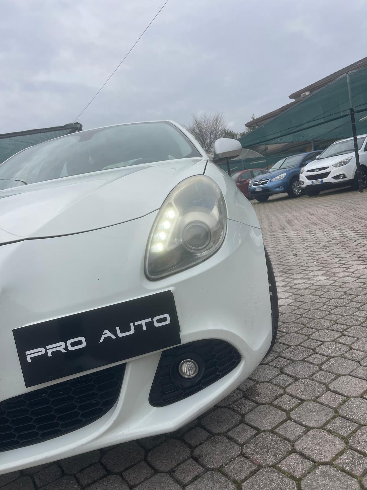 Alfa Romeo Giulietta 1.6 JTDm-2 105 CV Exclusive