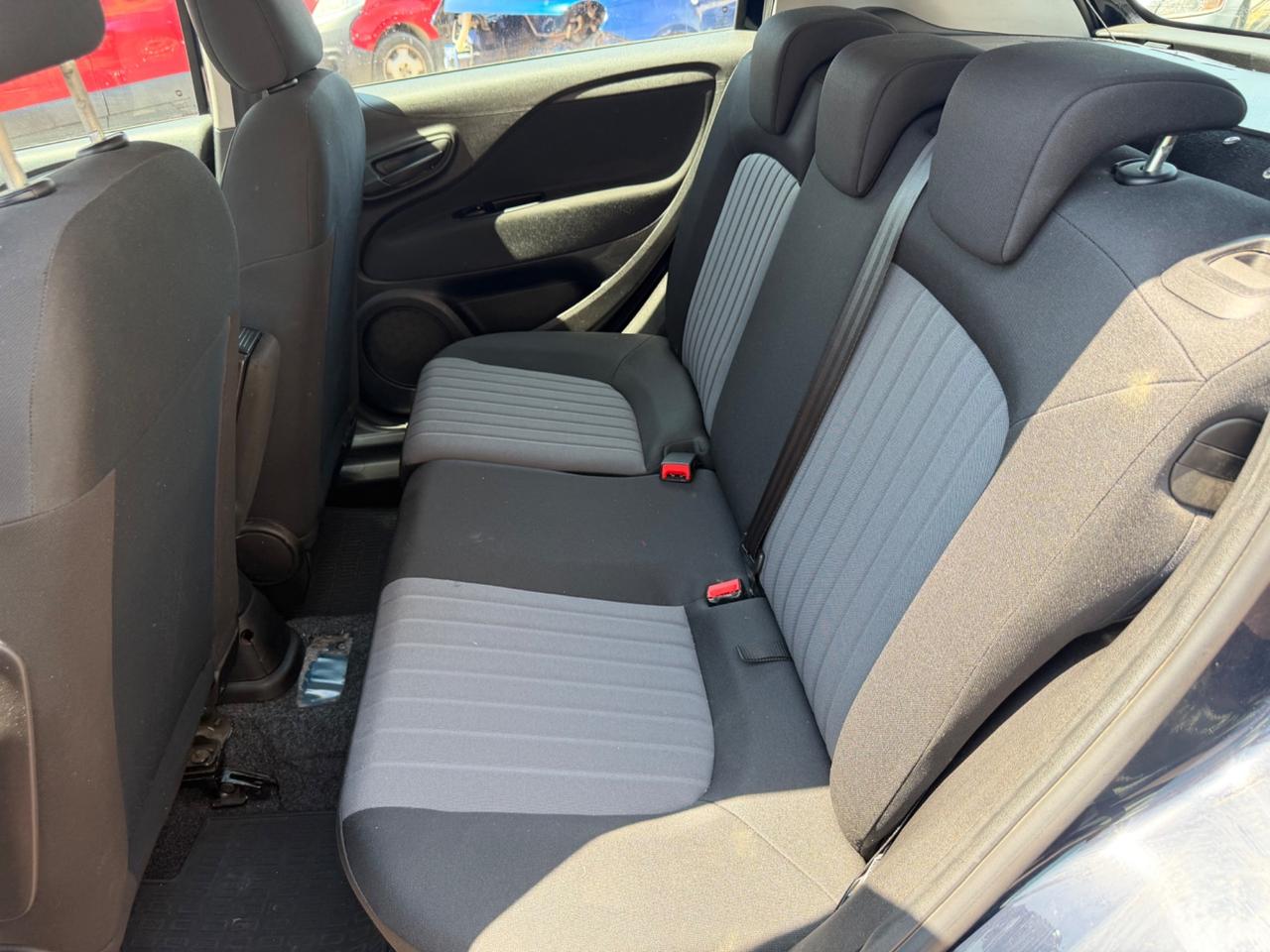 Fiat Punto 1.3 MJT II S&S 95 CV 5 porte Street