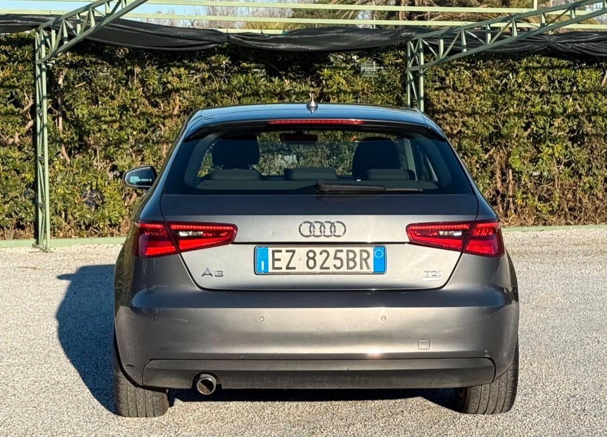 Audi A3 Sedan 1.6 TDI ultra Attraction