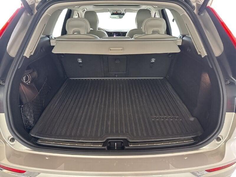 Volvo XC60 XC60 B4 (d) AWD Geartronic Inscription