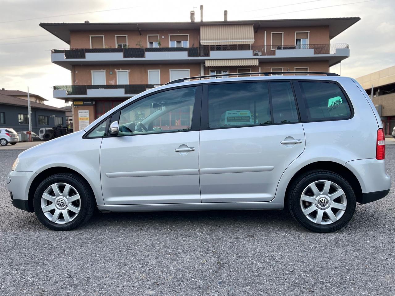 Volkswagen Touran 1.6 Trendline