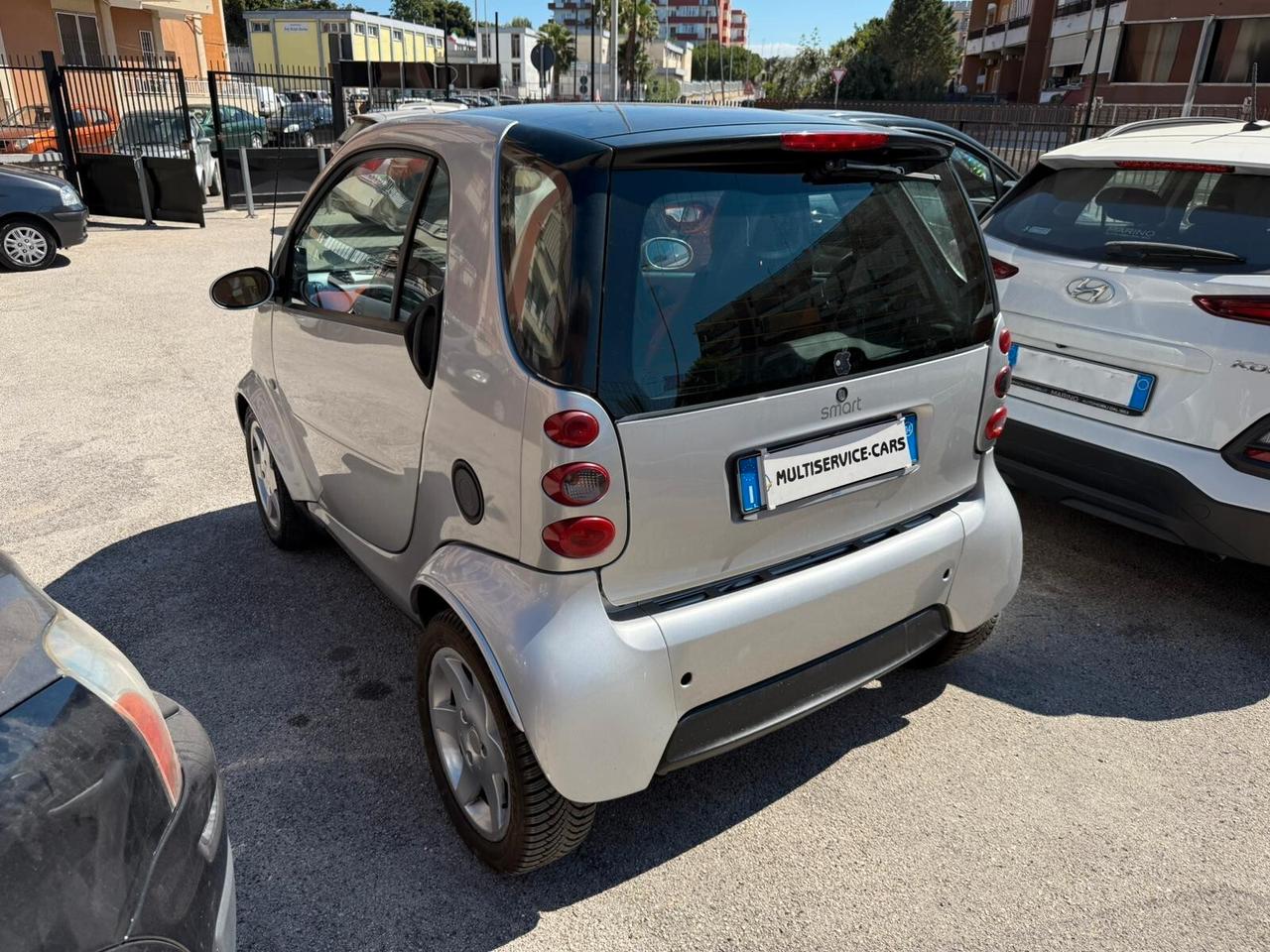 Smart ForTwo 700 coupé pure (37 kW)