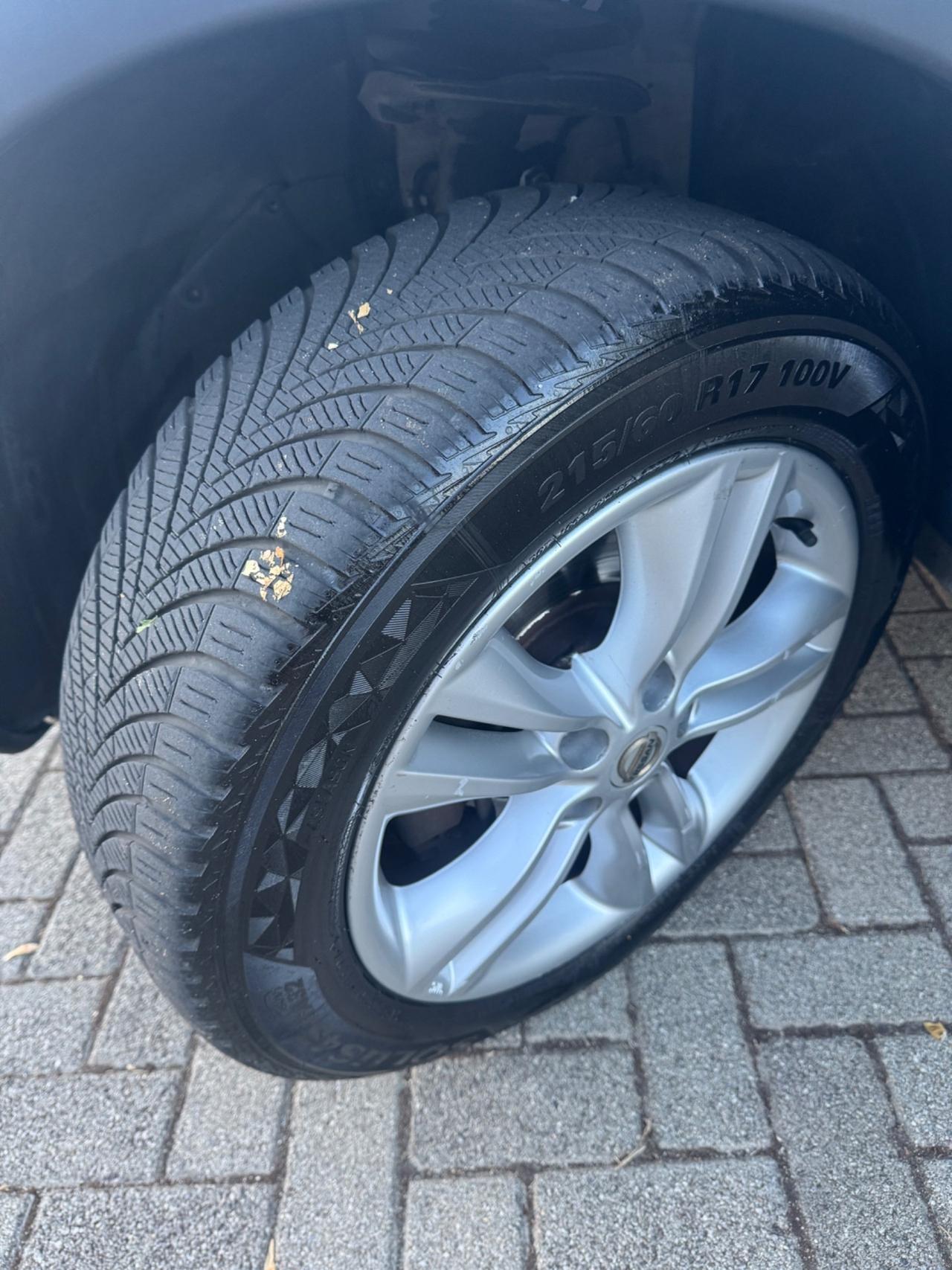 Nissan Qashqai 1.5 dCi 110Cv *Tekna* 2012
