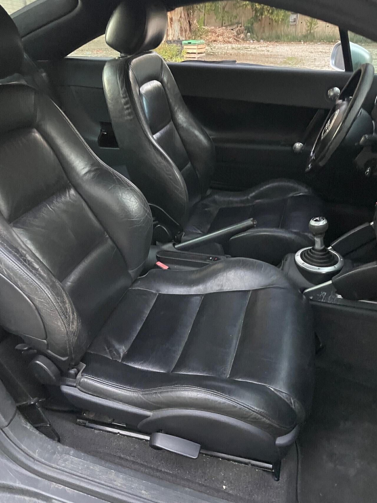 Audi TT Coupé 1.8 T 20V 179 CV cat