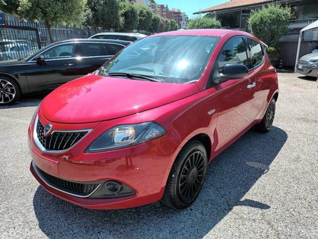 LANCIA Ypsilon 1000 HYBRID SILVER 70CV STEREO USB ITALIA