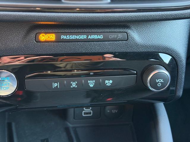 FORD Kuga 2.5 Full Hybrid 180 CV CVT 2WD ST-Line