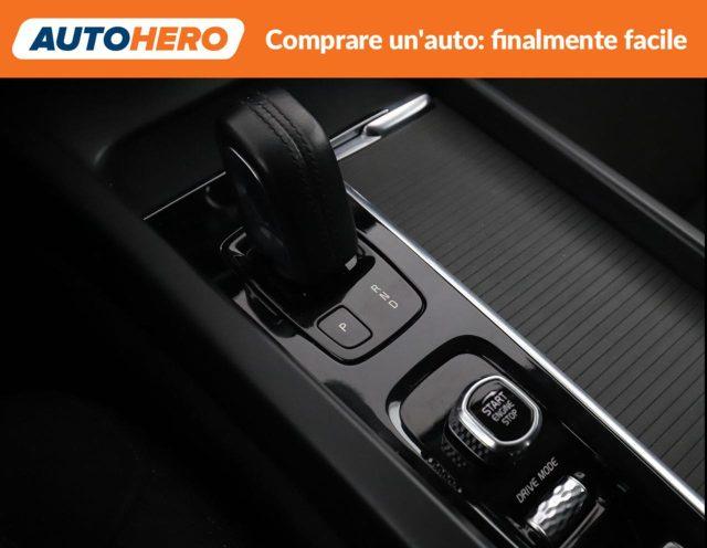 VOLVO V60 Cross Country B4 (d) AWD Geartronic Business Pro