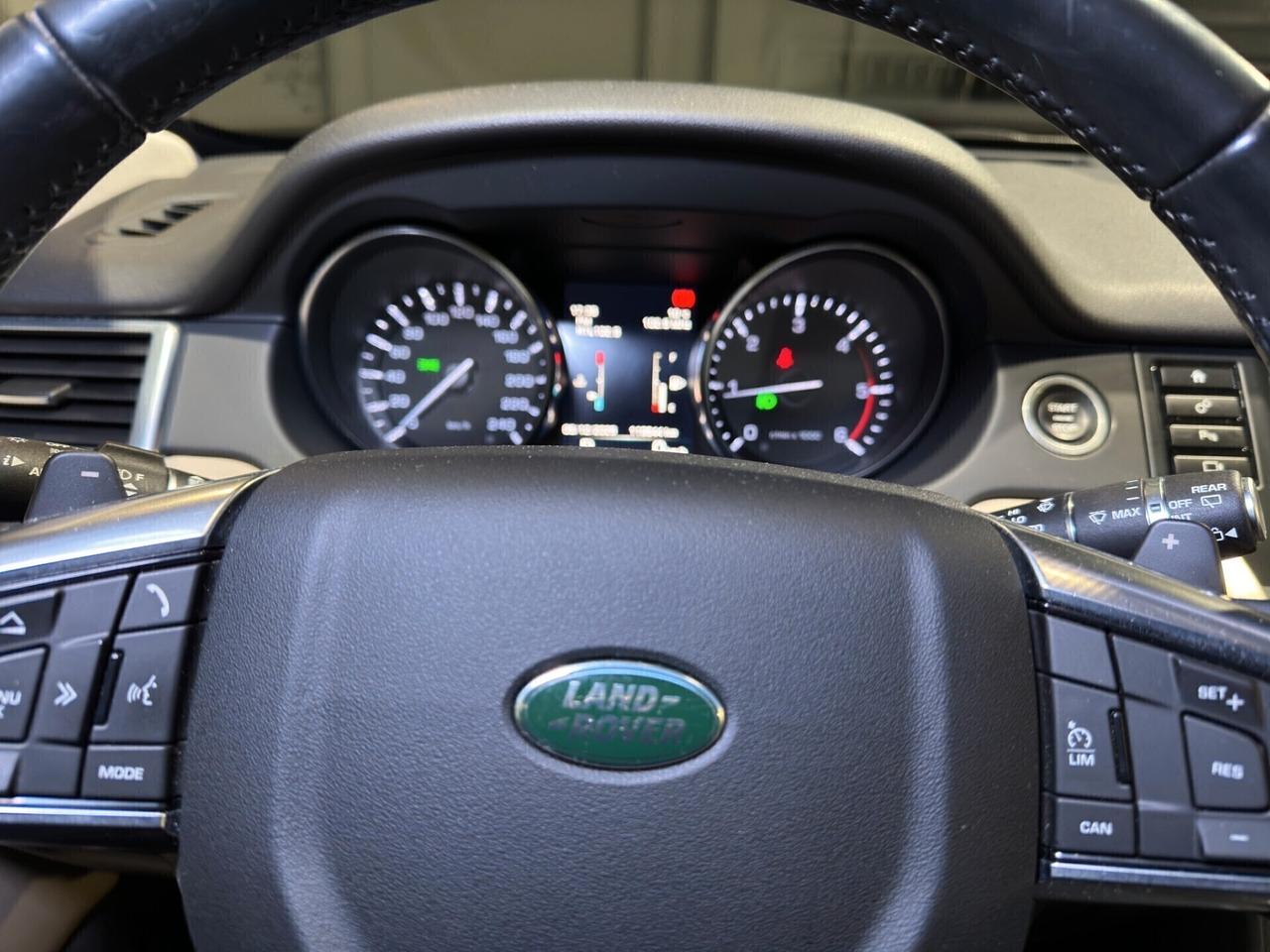 Land Rover Discovery Sport 2.0 TD4 180 CV HSE AWD AUTO