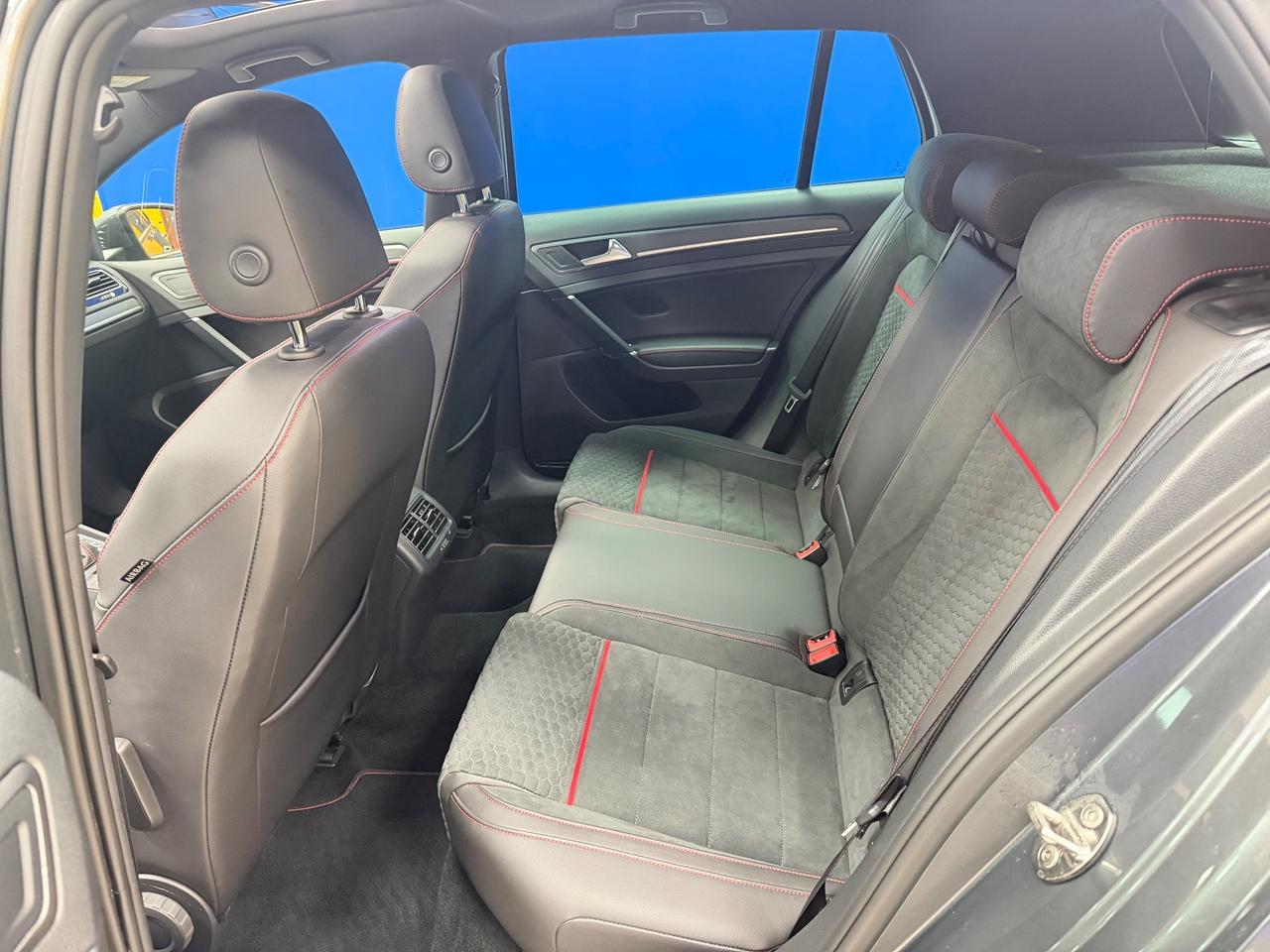 Volkswagen Golf GTI 230 CV TETTO APRIBILE*INTERNI SPORTIVI**PARI AL NUOVO**