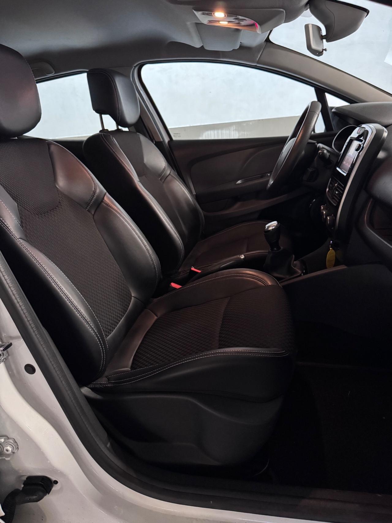 Renault Clio TCe 12V 90 CV GPL 5 porte Duel