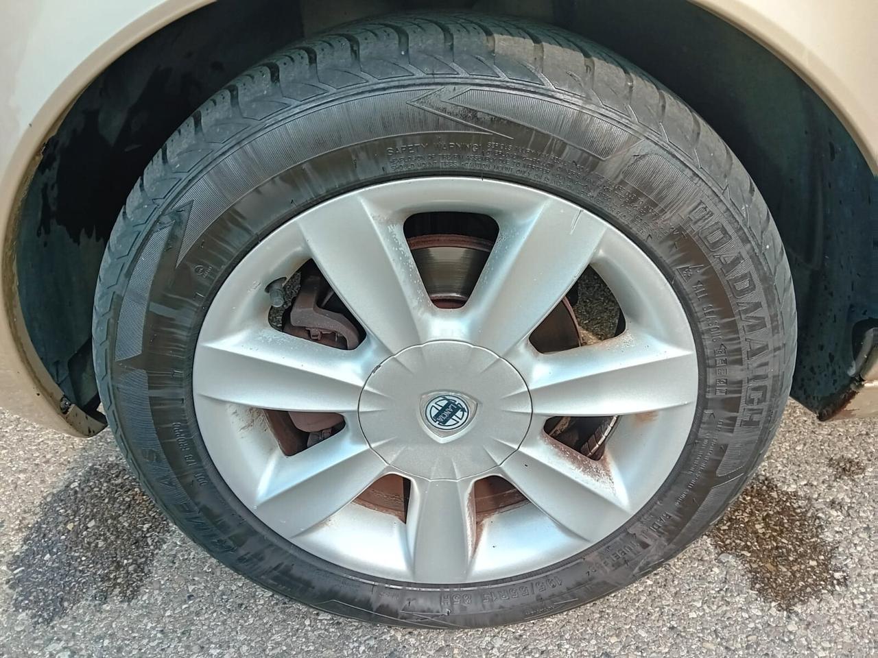 Lancia Ypsilon PER COMMERCIANTI
