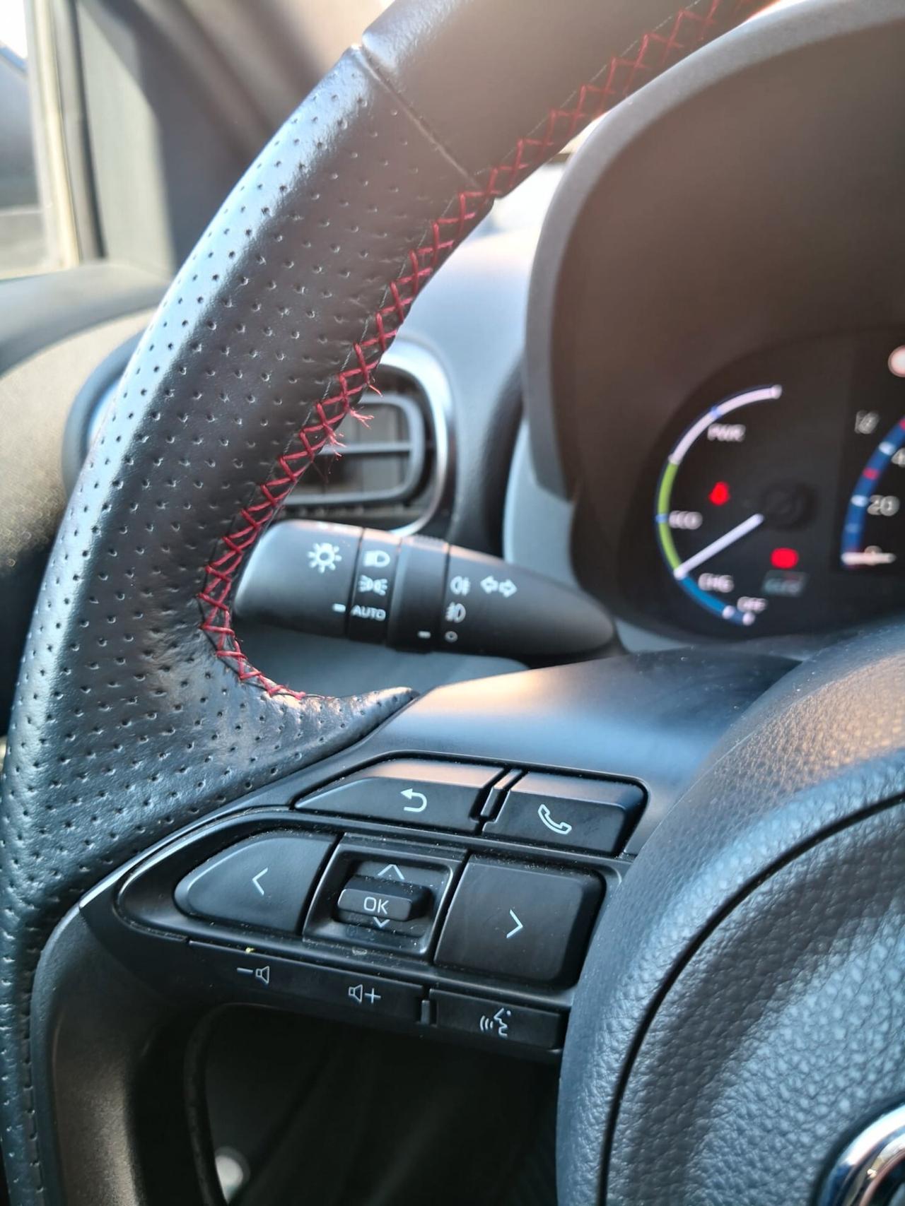 Toyota Yaris Cross 1.5 Hybrid 5p. E-CVT GR SPORT ***SU APPUNTAMENTO***