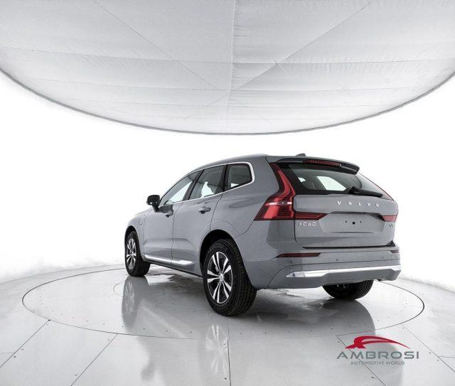 VOLVO XC60 T6 AWD Plug-in hybrid Elettrica/Benzina Core Brigh