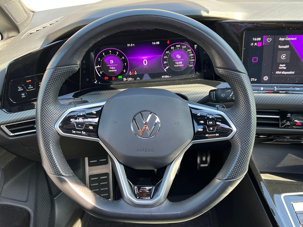 Volkswagen Golf 1.5 eTSI EVO R Line DSG #50262