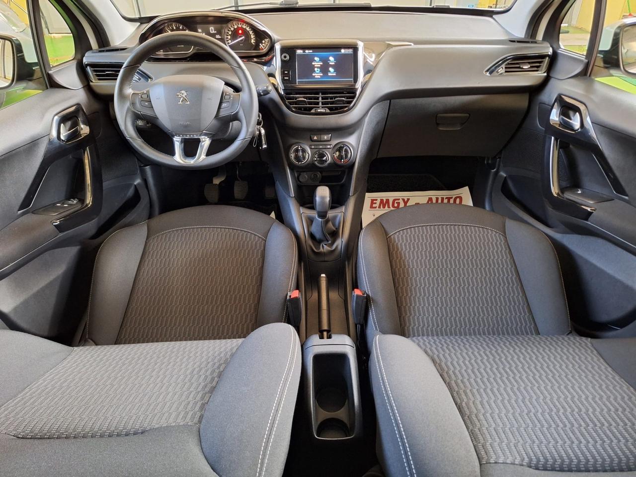 Peugeot 208 PureTech 82 5 porte Allure