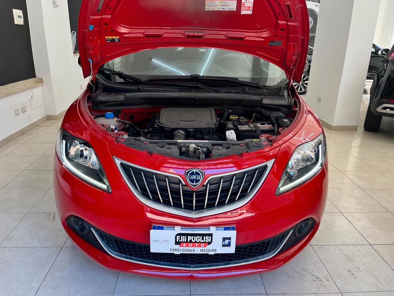 Lancia Ypsilon 1.0 HYBRID Silver KM. 51.900 - 2022