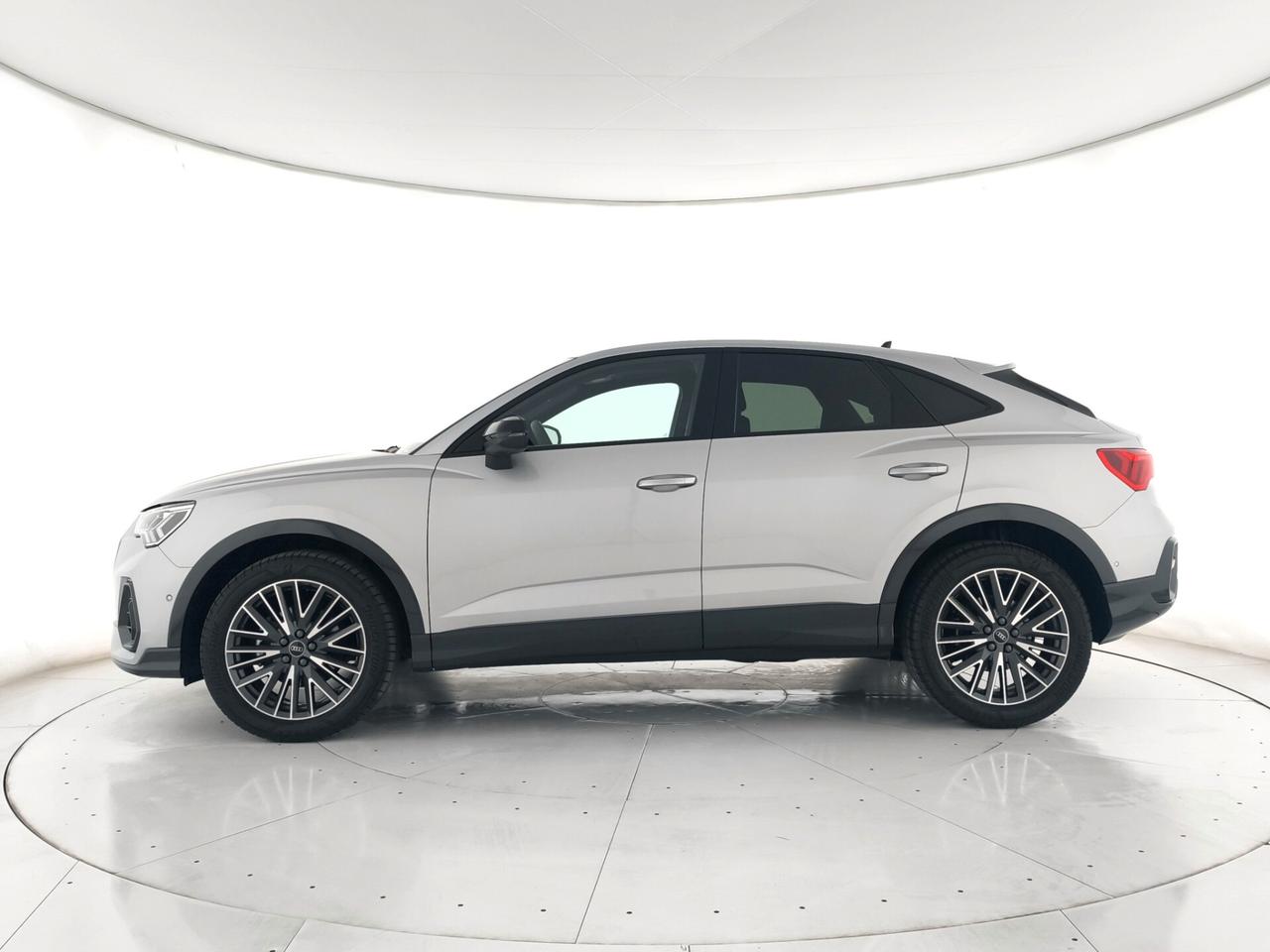 Audi Q3 SPB 35 TFSI S tronic line edition