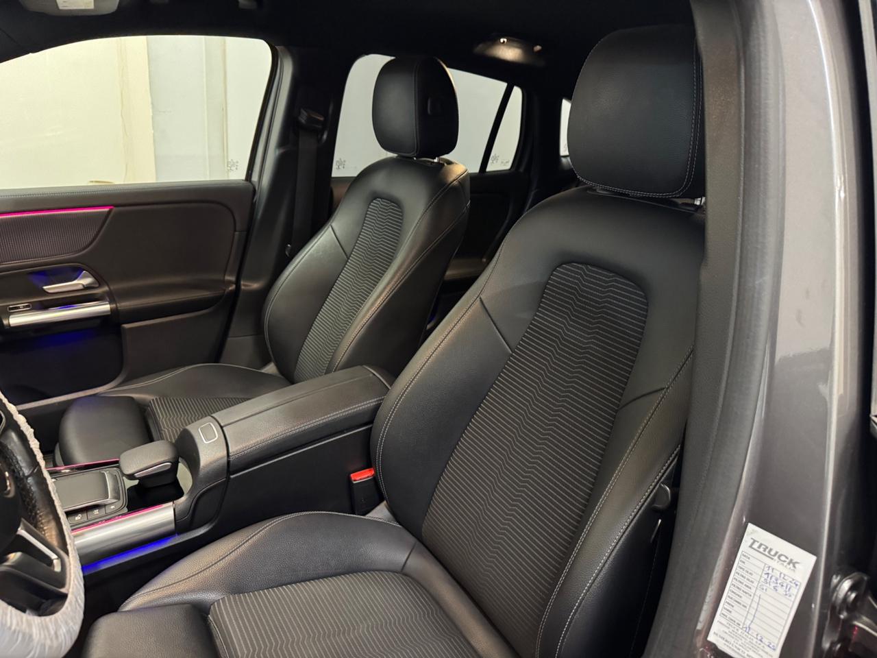 MERCEDES-BENZ GLA 200 d AUTO SPORT NIGHT EDITION