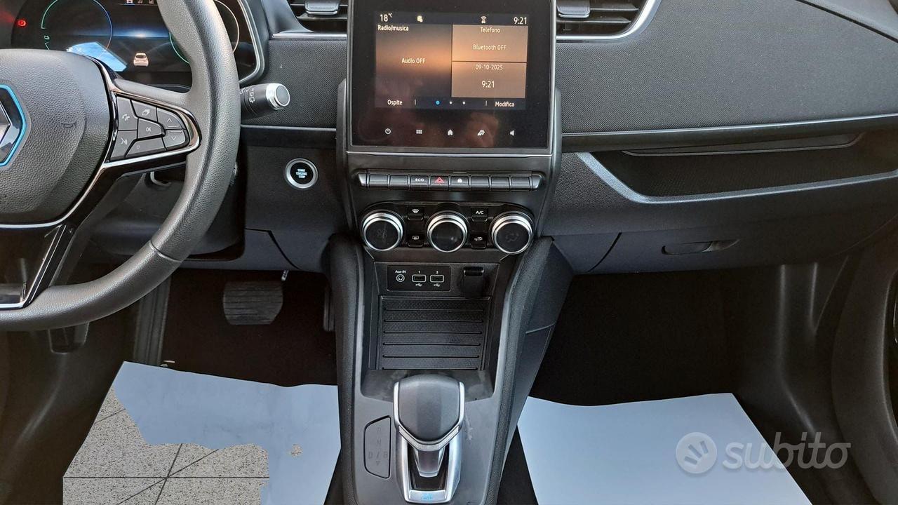 Renault Zoe R110 BATTERIA DI PROPRIETA' - FARI LED