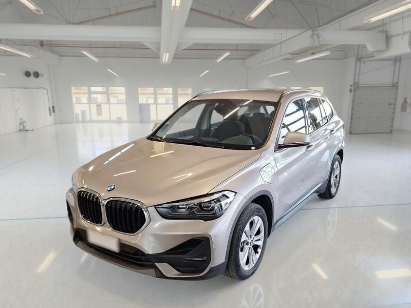 BMW X1 xDrive 25e Business Advantage automatico