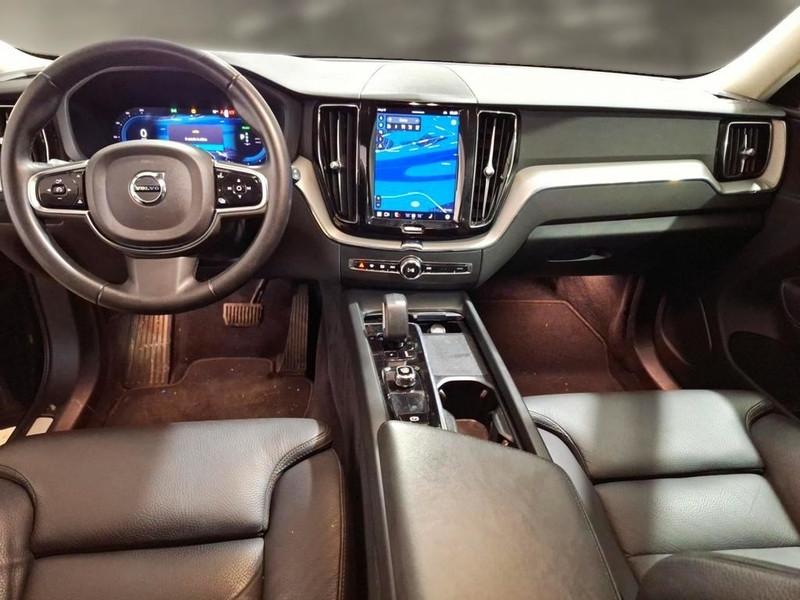 VOLVO XC60 T6 Plug-in AWD auto Plus Dark