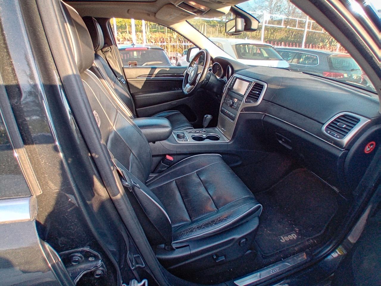 Jeep Grand Cherokee 3.0 CRD 241 CV Overland 2011
