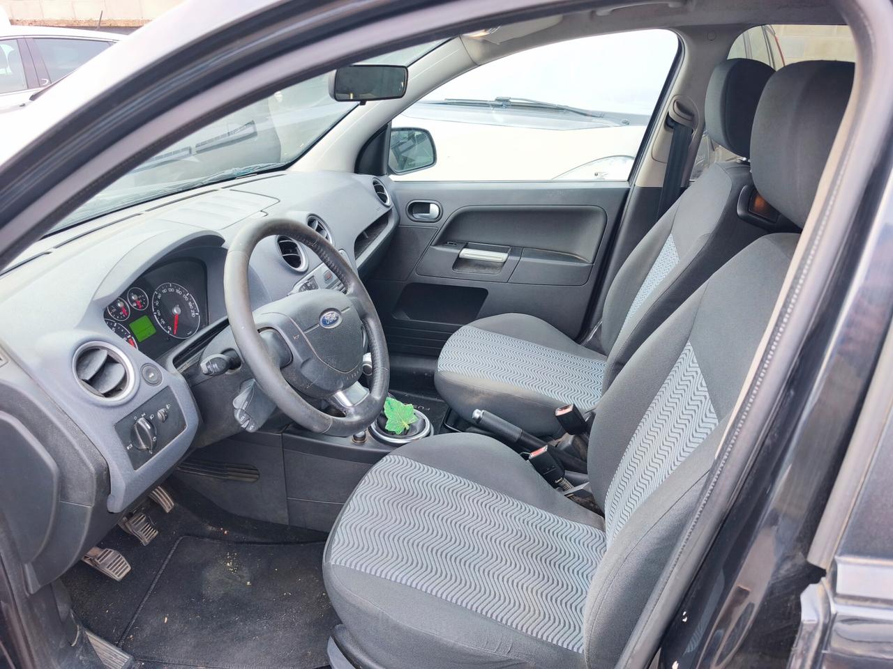 Ford Fusion UAV 1.4 16V 5p. Bz.- GPL