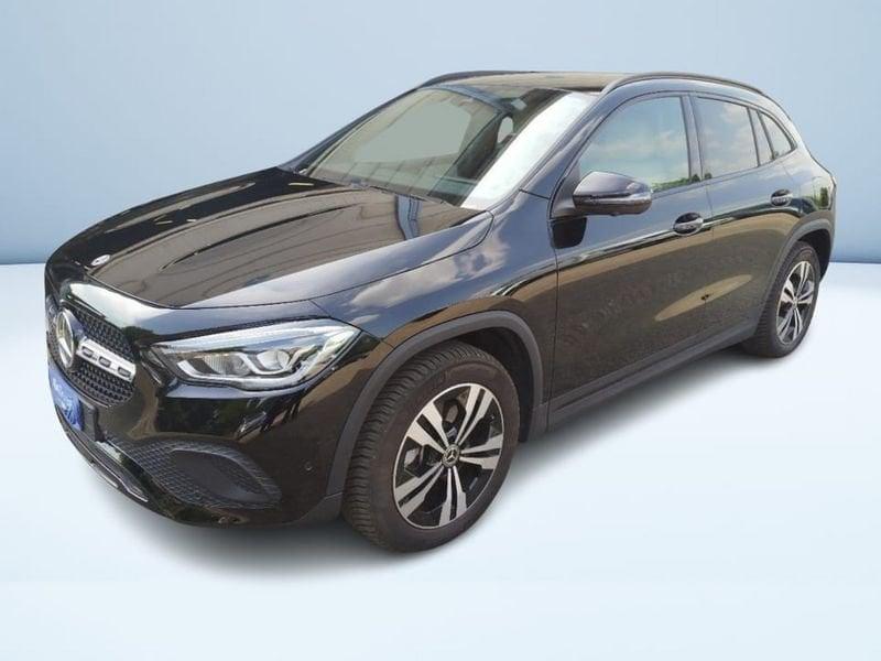 Mercedes-Benz GLA 200 D SPORT PLUS 4MATIC AUTO
