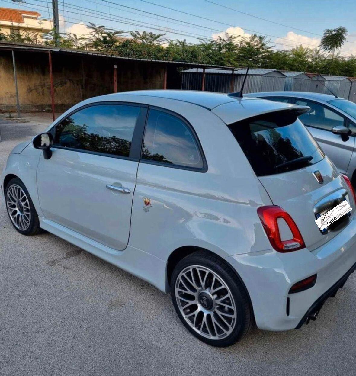 Abarth 595 1.4 Turbo T-Jet 165 CV Turismo