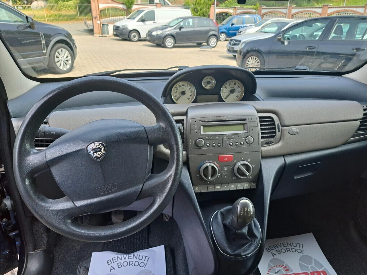 Lancia Ypsilon 1.3 Multijet / 69CV / OK NEOPATENTATI