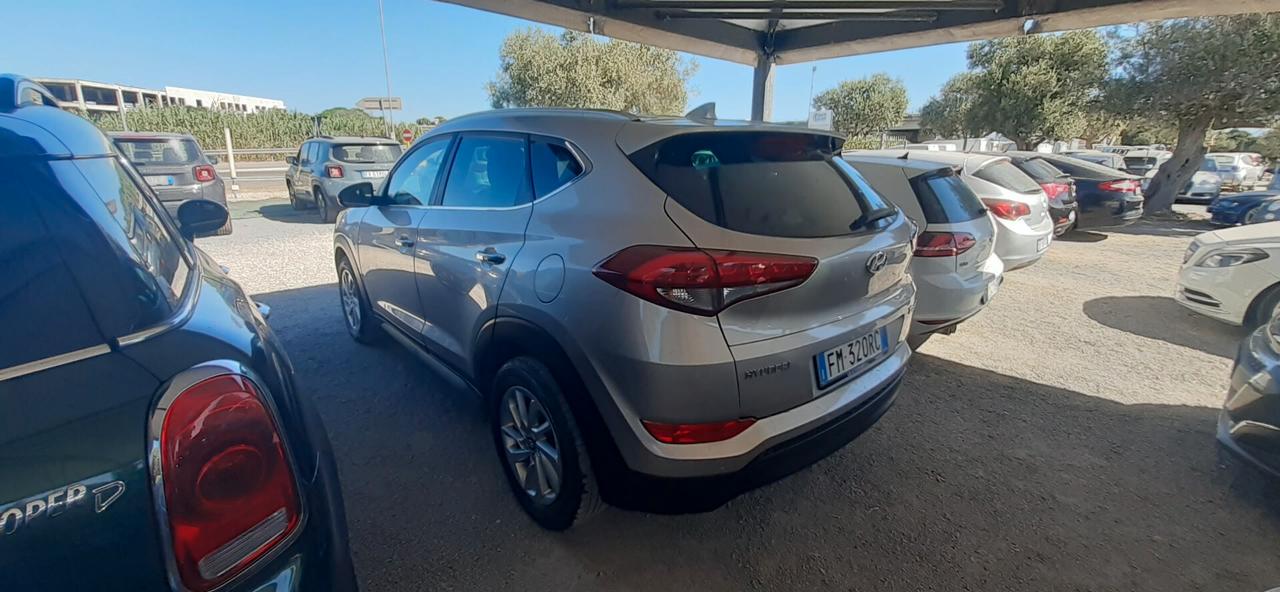 Hyundai Tucson 2017 - 1.7 crdi camb.aut. lb automobili