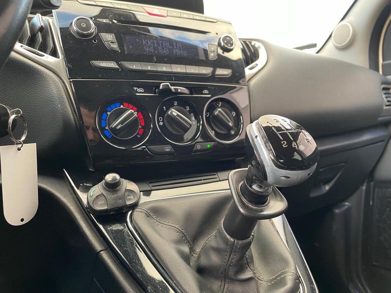 Lancia Ypsilon 0.9 TwinAir 85 CV 5 porte Metano Ecochic Gold