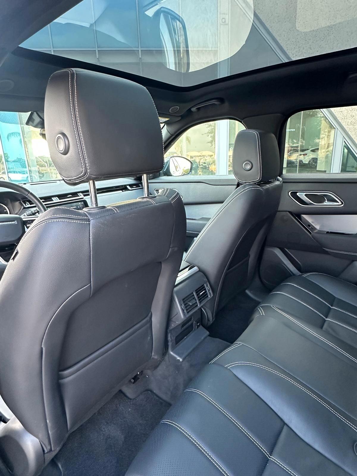 Land Rover Range Velar 2.0D I4 204 CV R-Dynamic SE possibilità noleggio no scoring